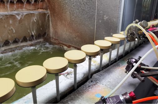 水转印产品批量水洗工序